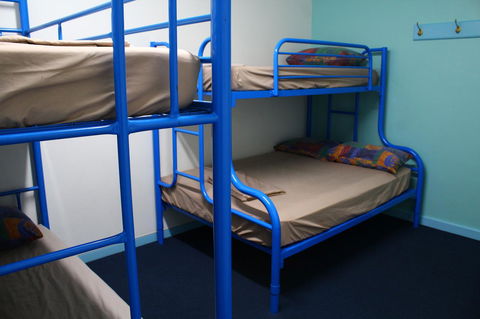 My Place & Adelaide Backpackers Hostel - Accommodation Gladstone 10