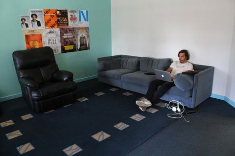 My Place & Adelaide Backpackers Hostel - Accommodation Gladstone 28