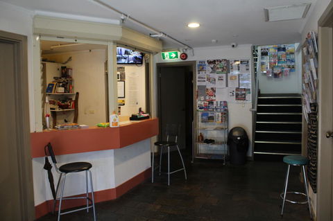 My Place & Adelaide Backpackers Hostel - Accommodation Gladstone 36