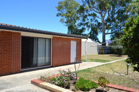Prospect Holiday House - Accommodation Gladstone 7