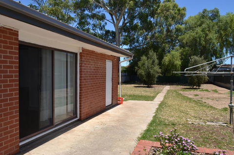 Prospect Holiday House - Accommodation Gladstone 8