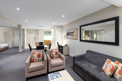 Apartments @ 16 Holdfast - Accommodation Gladstone 8