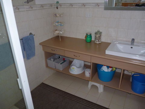 Seascape - Accommodation Gladstone 13
