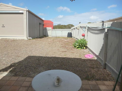 Seascape - Accommodation Gladstone 21