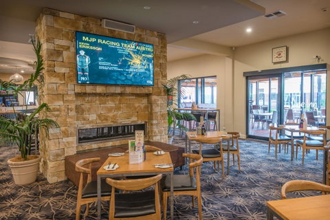 Vine Inn Barossa - Accommodation Gladstone 23