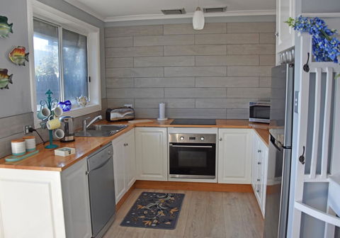 Beach Life Retreat - Accommodation Gladstone 10