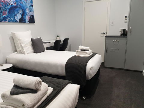 The Avenue Inn - Accommodation Gladstone 4