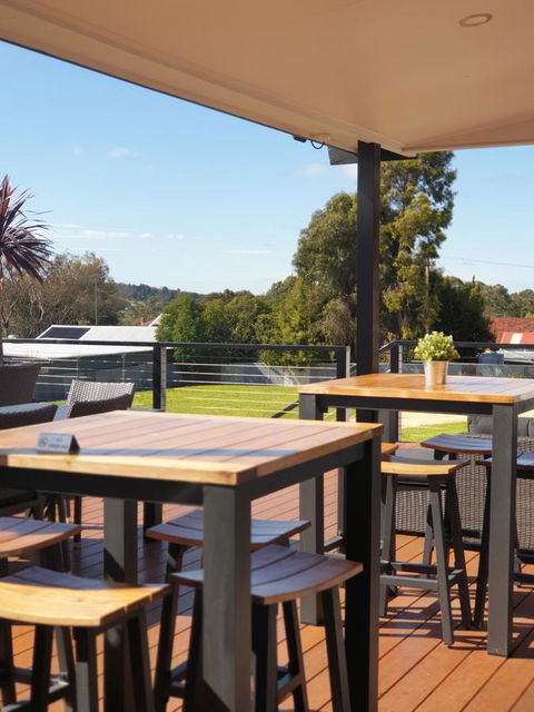 The Avenue Inn - Accommodation Gladstone 1