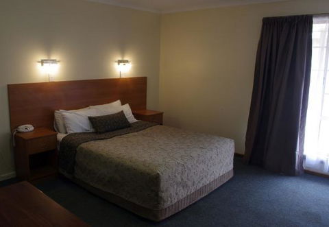 Clare Central - Accommodation Gladstone 33