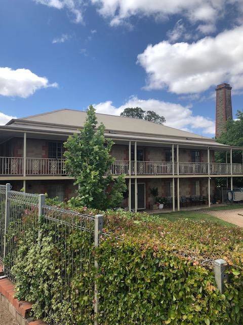 Clare Central - Accommodation Gladstone 0