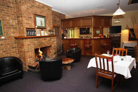 Clare Central - Accommodation Gladstone 23