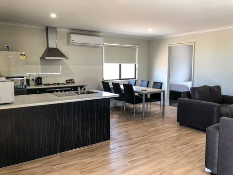BIG4 The Bend Holiday Park - Accommodation Gladstone 2