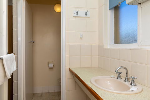 Blue Seas Motel - Accommodation Gladstone 9