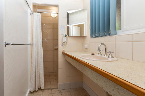 Blue Seas Motel - Accommodation Gladstone 2