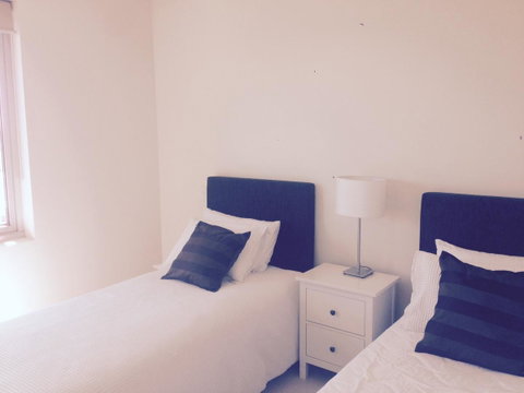 Breakwater Apartment - Accommodation Gladstone 9