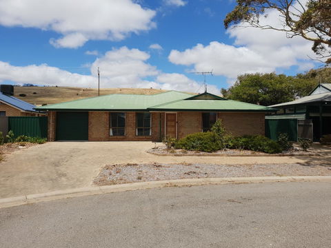 South Coast Escape - Accommodation Gladstone 0