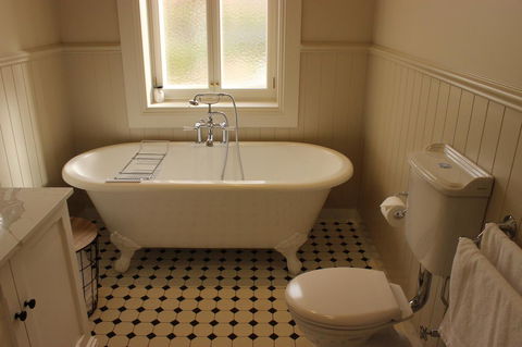 OXENBERRY FARM - Accommodation Gladstone 5