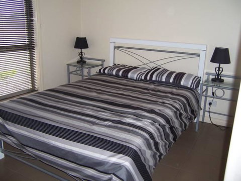 Relax On Par - Accommodation Gladstone 4