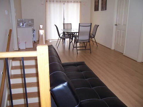 Relax On Par - Accommodation Gladstone 7
