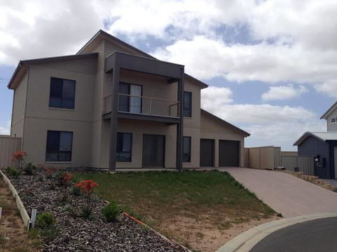 Relax On Par - Accommodation Gladstone 1