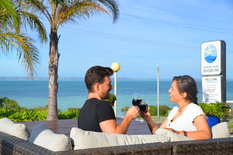 Kangaroo Island Seaside Inn - Accommodation Gladstone 0