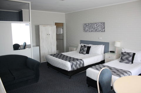 Lakeview Motel And Apartments - Accommodation Gladstone 13