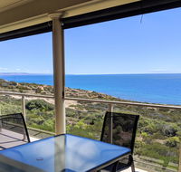 Ochre Point Beach House on Moana Seafront - Accommodation Gladstone