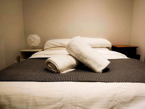 Project BNB On York - Accommodation Gladstone 14