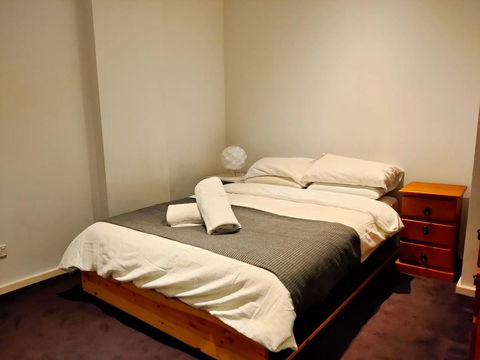 Project BNB On York - Accommodation Gladstone 10