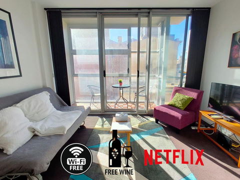 Project BNB On York - Accommodation Gladstone 0