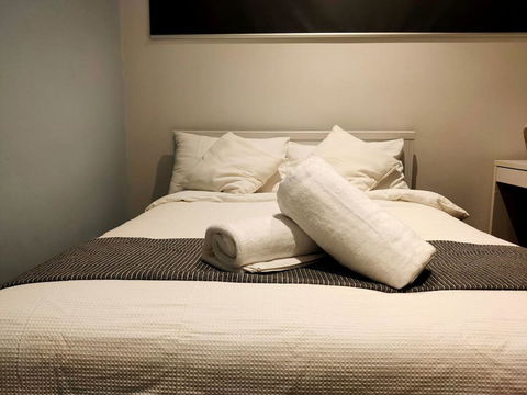 Project BNB On York - Accommodation Gladstone 12