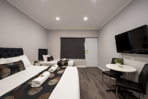 City Centre Motel Hotel - Accommodation Gladstone 0