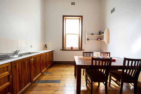 City Centre Motel Hotel - Accommodation Gladstone 5