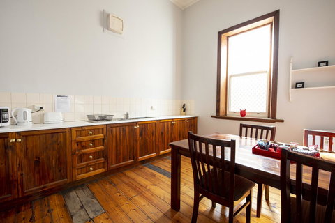 City Centre Motel Hotel - Accommodation Gladstone 4