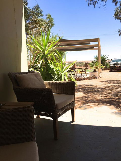 The Lookout Cave Underground Motel - Accommodation Gladstone 25