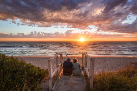 Adelaide Luxury Beach House - Accommodation Gladstone 21