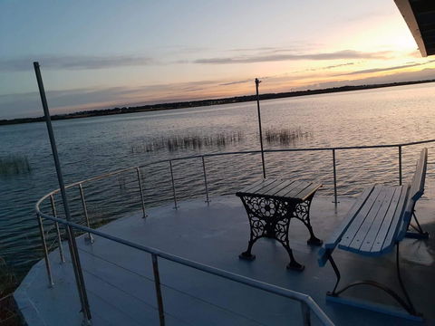 PS Federal Retreat Paddle Steamer Goolwa - Accommodation Gladstone 5