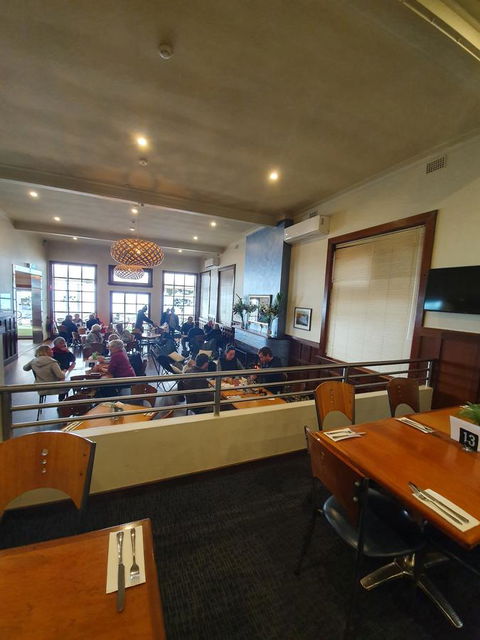 Pier Hotel Port Lincoln - Accommodation Gladstone 8