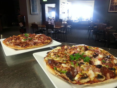 Pier Hotel Port Lincoln - Accommodation Gladstone 28