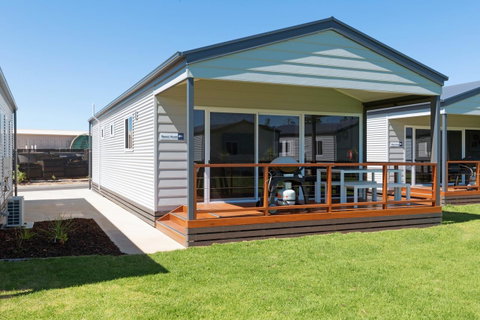 Discovery Parks - West Beach Parks - Accommodation Gladstone 15