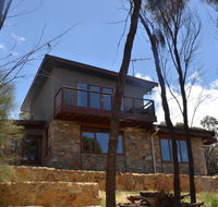 Of Stone and Wood Guesthouse - Accommodation Gladstone