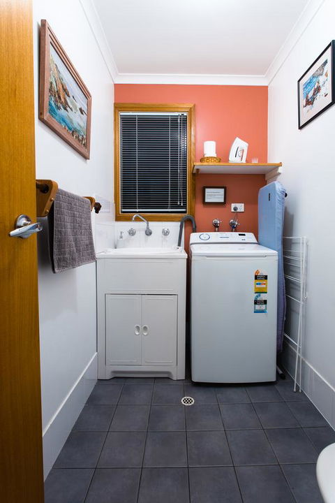 Southern Ocean Lookout - Accommodation Gladstone 16