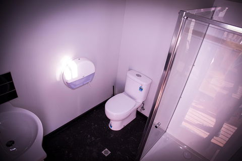 Bukirk Glamping & Fancy Coops - Accommodation Gladstone 29