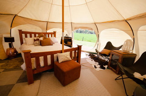 Bukirk Glamping & Fancy Coops - Accommodation Gladstone 9