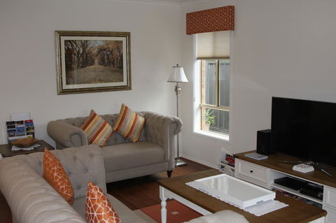 C And C Tanunda - Accommodation Gladstone 13