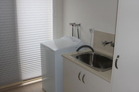 C And C Tanunda - Accommodation Gladstone 14