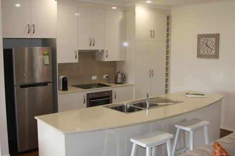 C And C Tanunda - Accommodation Gladstone 2