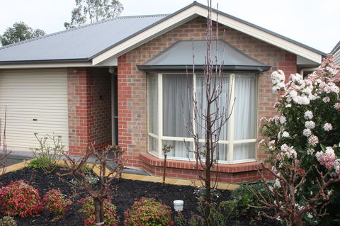 C And C Tanunda - Accommodation Gladstone 3