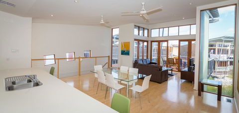 South Shores Yellowfin Villa 96 - South Shores Normanville - Accommodation Gladstone 10