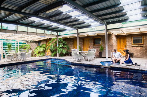 The Lodge By Manna - Accommodation Gladstone 12